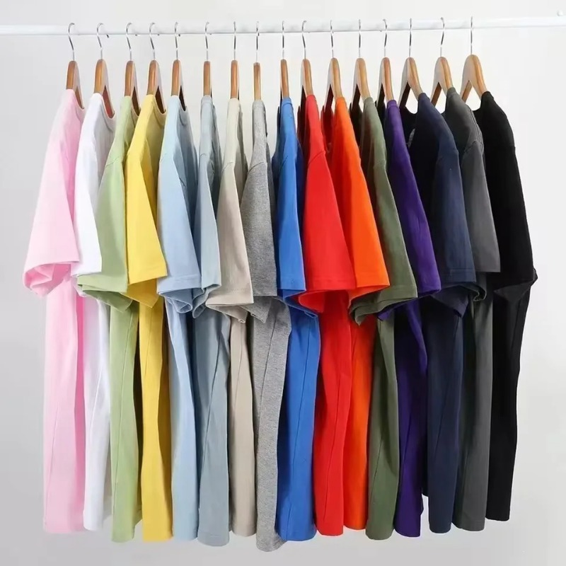 Modisches schwarzes Basic-T-Sh – Men'S Fashion Evolution Bewertung und Preis